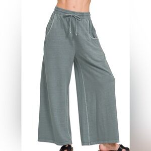 Zenana NWT Pants Ash Jade French Terry Wash sm - large
